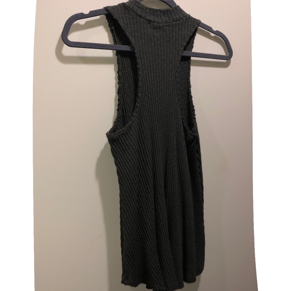 Basil Lola top super soft and cute size medium